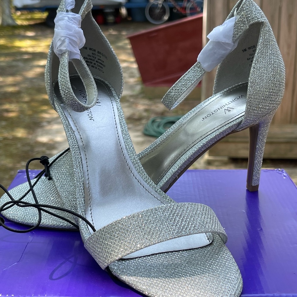 Silver heels Size 9 M NEW